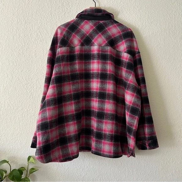 🌷Torrid Pink & Black Plaid Button-Up Shacket – Size 3X (24) - Picture 7 of 7
